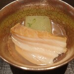 伯雲 - 蒸し鮑と冬瓜の炊き合わせ