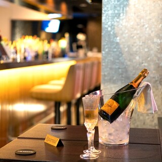 LUXURY BAR PALACE_1