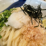 讃岐饂飩 恩家 - おろしでさっぱり