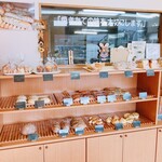 ニィーノ - 店内