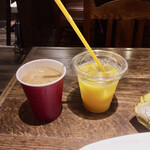 La BOULANGERIE d'a Cote - ホットコーヒー、オレンジジュース