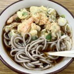 Ogu soba - 天ぷらそば350円