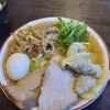 麺屋 京介 - 中華そば大盛＋メンマ＋ワンタンです。