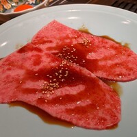 焼肉一七三 向山 - 和牛のすき焼き
