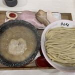 ラーメン さくらまる 三田店 - 特製石焼きつけ麺
