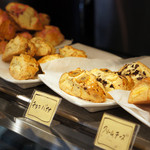 バル・ロッサ・ロッサ - 