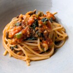 Ristorante CIELO - 天然真鯛とアスパラ菜のトマトソース。有機パスタということです！鯛がたっぷりで美味しい(=^･^=)