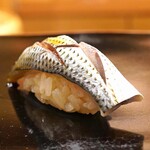 日本橋蛎殻町 すぎた - こはだ