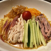 過門香 銀座本店 - 王道的な冷やし中華