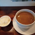 龍潭酒家 - フカヒレ煮込み湯麵（ライス付き）