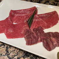 うしごろ 貫 恵比寿本店 - 極上希少部位三種盛り［塩］　トウガラシ/クリ/厚切りハラミ2
