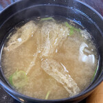 Jambooshidorizushi - ランチの味噌汁　(2022/07)