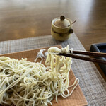 石臼挽き蕎麦香房 山の実 - ツユに行く前に、堪能して❤️