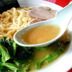 介一家 うりゅう - 黄金の鶏油×鶏出汁が極上スウィート！な至極のスープ