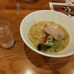 Wakayama Ramen Hachiryou - 