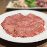 焼肉あきら 本郷本店 - 上タン塩