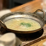 ものっそ - 貝蒸しの残ったお汁でラーメン 418円 