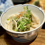 ものっそ - ニラだれ水餃子 528円