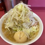 ラーメン二郎 - 少なめ豚1枚ニンニク＋味玉