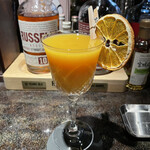 バー エグザゴーヌ - R4.7  メキシコ産マンゴーのカクテル