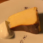 THE BELCOMO - THE BELCOMO(バスク風チーズケーキ)