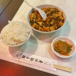 老辺餃子舘 - 麻婆豆腐