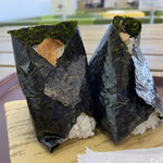 にぎりまんま - 料理写真:鮭と梅