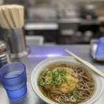 立喰うどん・そば　大和庵 - かき揚げそば@400円