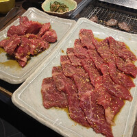 山形山　月島店 - 