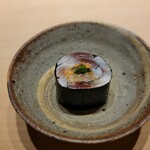 鮨 唐島 - イワシの海苔巻き