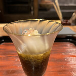 割烹 隆 - お昼のコース９６８０円。岩水雲酢 白海老。もずく酢としてはかなりのレベルですが、強めの味付けの合わせ酢で、白海老の甘さが消えています。。。