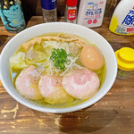 十人十色 - 「青唐辛痛麺」¥900＋トッピングの「ワンタン」¥200＋「味玉」¥100