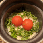 割烹 隆 - お昼のコース９６８０円。トマトの炊き込みご飯。正直、ガッカリしましたが。。。これが美味しかったです（╹◡╹）（╹◡╹）