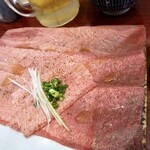 タン・シャリ・焼肉 たんたたん - 長い牛タン美味しい