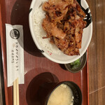 ドライブインいとう豚丼名人 新千歳空港店 - 豚丼