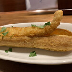 TOKYO PANINO AROMAFRESCA - 「バッカラ」…タルタルソースに和えられた塩鱈のフライを挟みこんだパニーノ