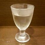 Hiroshima Shuzou Kansuitei - 一代弥山 特別純米酒 Fresh & juicy 14：サービス
