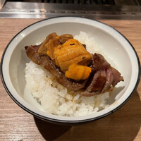 やきにくグレート 神田店 - シャトーブリアン×雲丹×ガリバタソース
