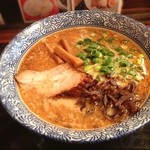 だるま亭 - ラーメン
魚介醤油にちょい太麺がよく合います。でも個人的には魚介系はつけ麺の方が好きだなあ。