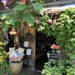 たろっぺ茶屋 - 店内への入り口…