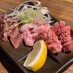 Assortment of three kinds of offal sashimi