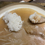 O2 - 白飯も時間差で提供され、最高のマリアージュで進みます