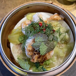 O2 - ぷりぷりの天然車海老ハーブ蒸し、ハーブ感強め