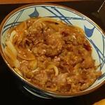 Marugame Seimen - 焼きたて肉ぶっかけ 並 (税込)670円 (2022.07.09)