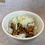 ほのぼんヌードルズ - 肉めし 250円