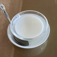 涵梅舫 銀座店 - デザートの杏仁豆腐