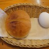Komedako Hiten - ローブパン、ゆで卵