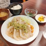 Shimabuta Shabu Shabu Aguya - あぐー豚ネギ塩焼定食!!!