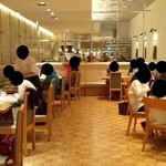 バケット - 店内の様子～♪(・。・;