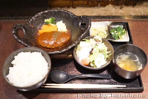 『ハンバーグ御膳 新泉@日本ミンチ協会ハンバーグ王子kazukazuの1日1バーグ』by kazukazu_ : 【閉店】神楽坂 新泉 ...